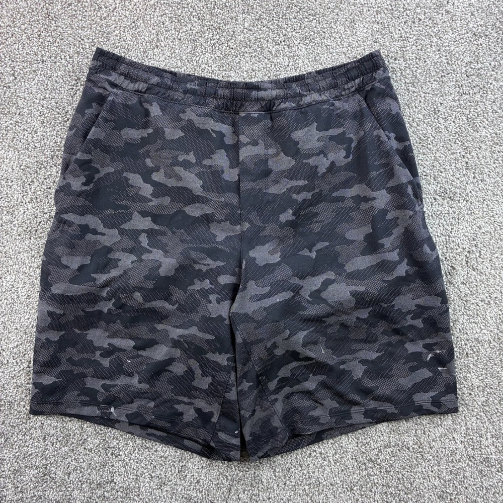 Lululemon Athletic Shorts Mens Medium Black Gray Camo Mesh Activewear Stretch